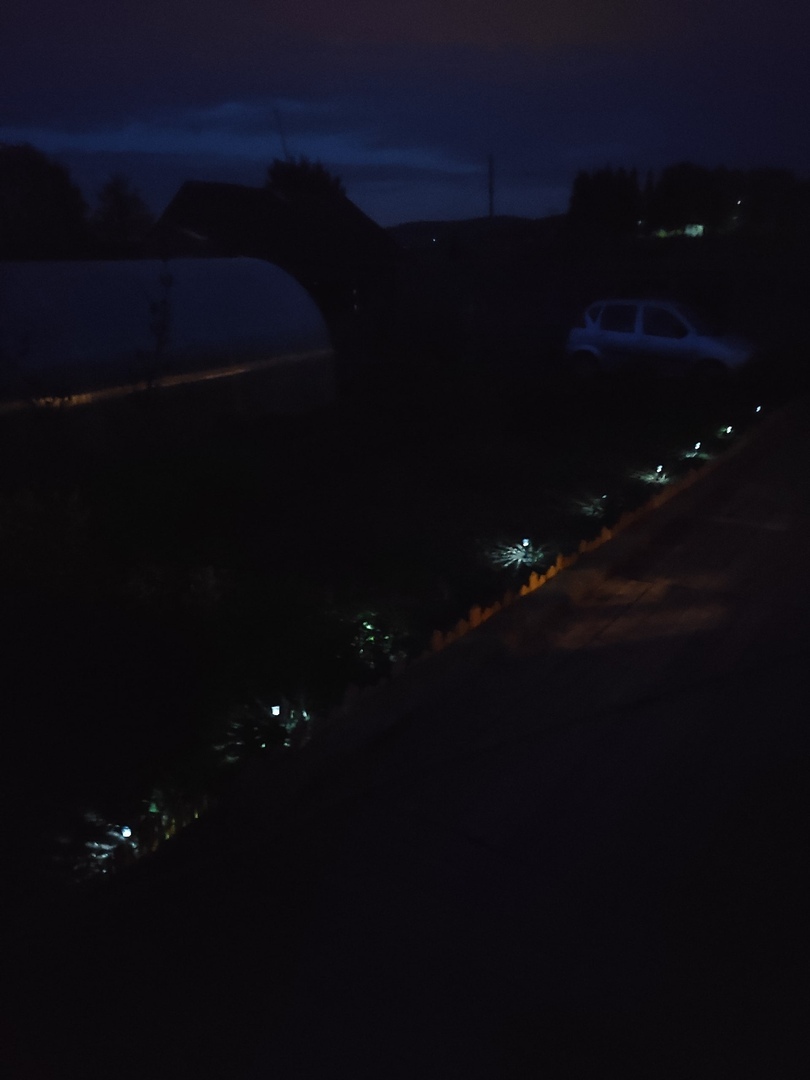 Фотография покупателя товара Садовый светильник на солнечной батарее «Трапеция», 4.5 × 30 × 4.5 см, 1 LED, свечение белое - Фото 50