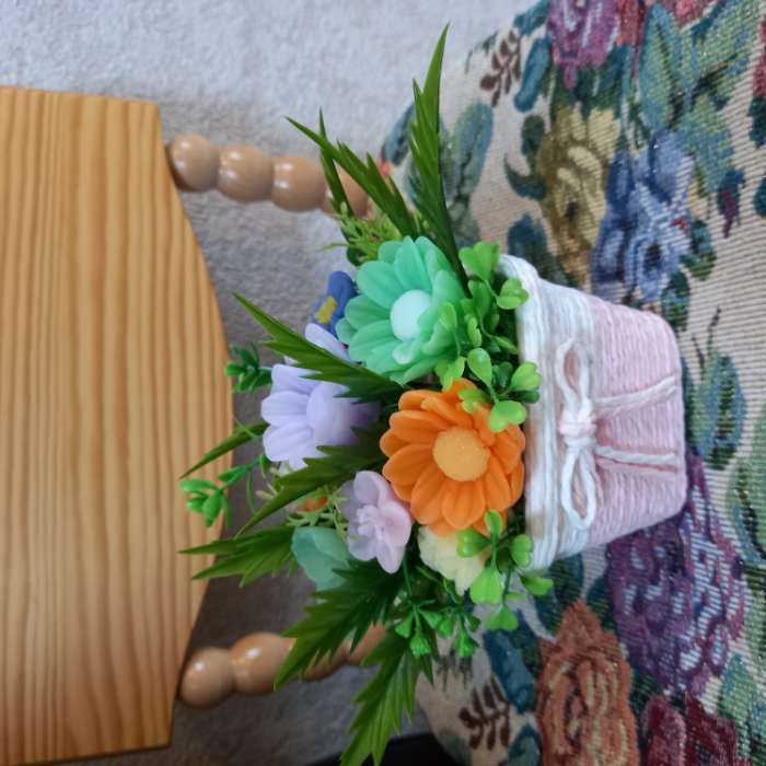 Фотография покупателя товара Кашпо для цветов плетёное «Бантик» 10,5×10,5×9 см, цвет МИКС