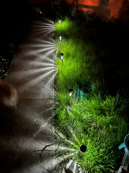Фотография покупателя товара Садовый светильник на солнечной батарее «Трапеция», 5.3 × 38 × 5.3 см, 1 LED, свечение белое - Фото 1