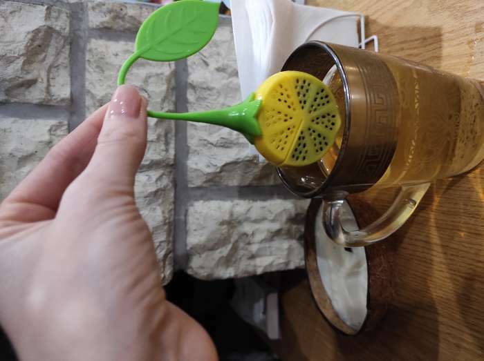 Фотография покупателя товара Ситечко для чая Доляна «Лимон», 10 см, цвет МИКС - Фото 1