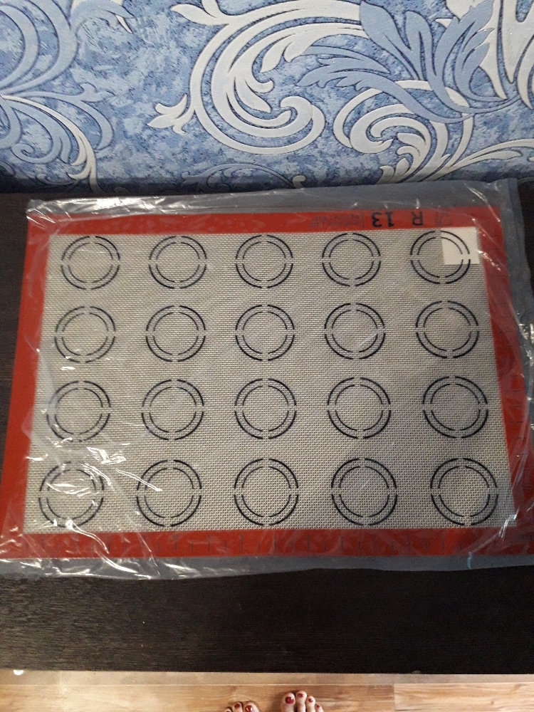 Фотография покупателя товара Армированный коврик Доляна «Макарон», силикон, 42×29,5 см, цвет бежевый