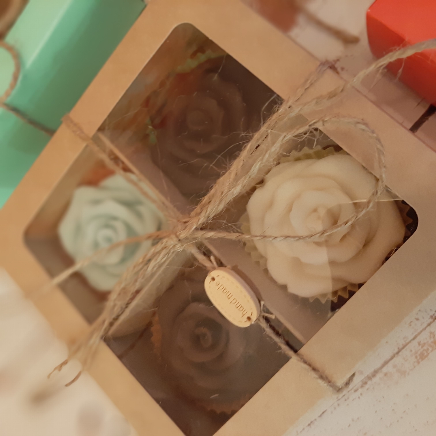 Фотография покупателя товара Коробка для конфет с окном, крафт 12,5 х 12,5 х 3,5 см