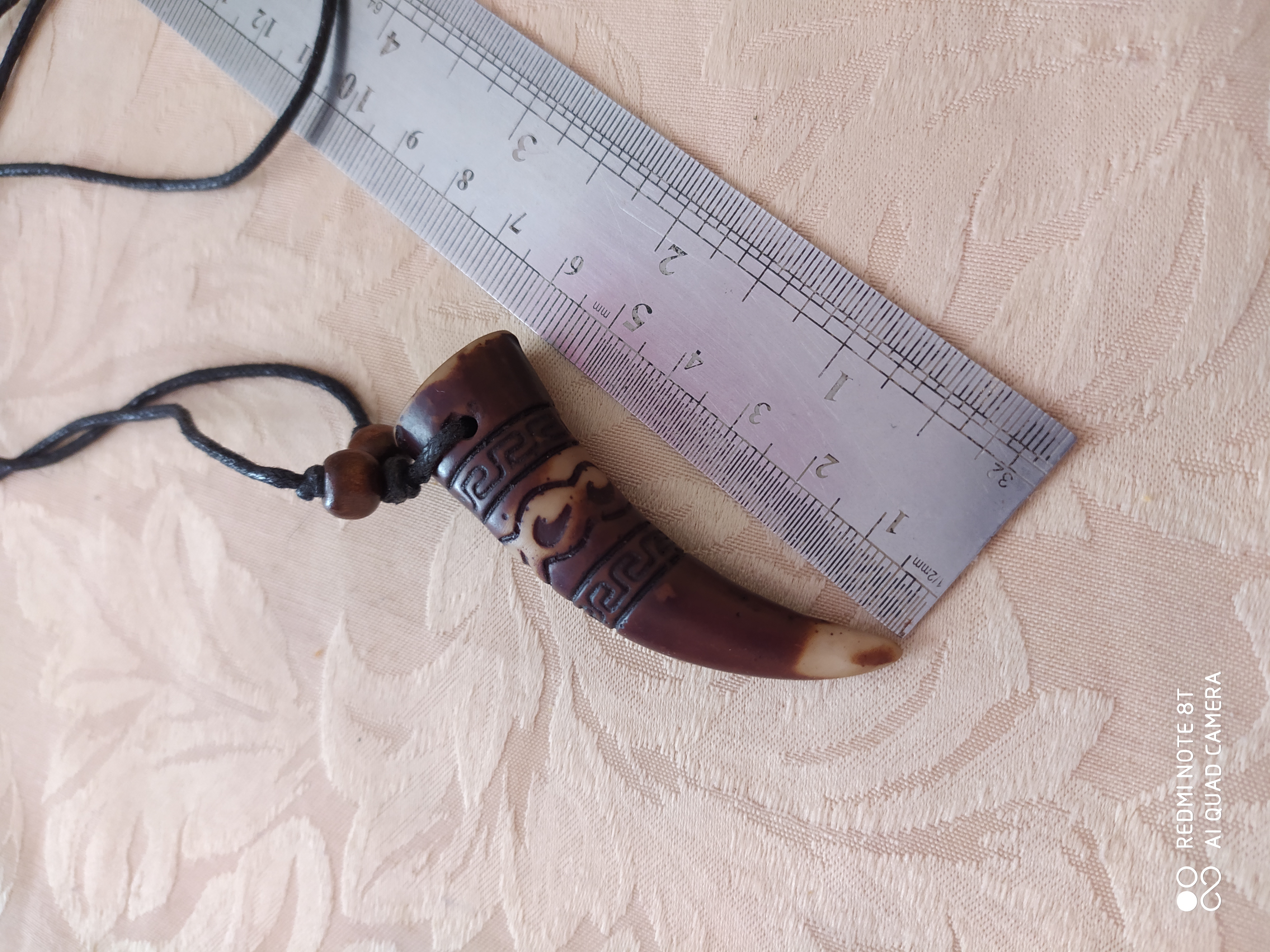 Фотография покупателя товара Кулон унисекс «Клык», цвет коричнево-чёрный на чёрном шнурке, 40-80 см