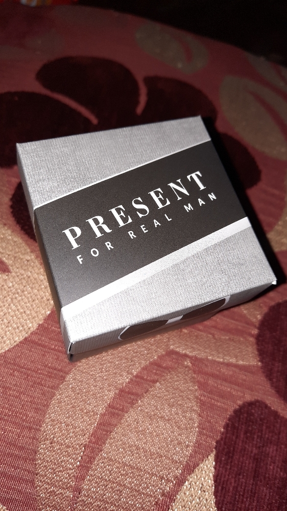 Фотография покупателя товара Коробка бонбоньерка, упаковка подарочная, «Present», 6.5 х 6.5 х 6.5 см - Фото 8