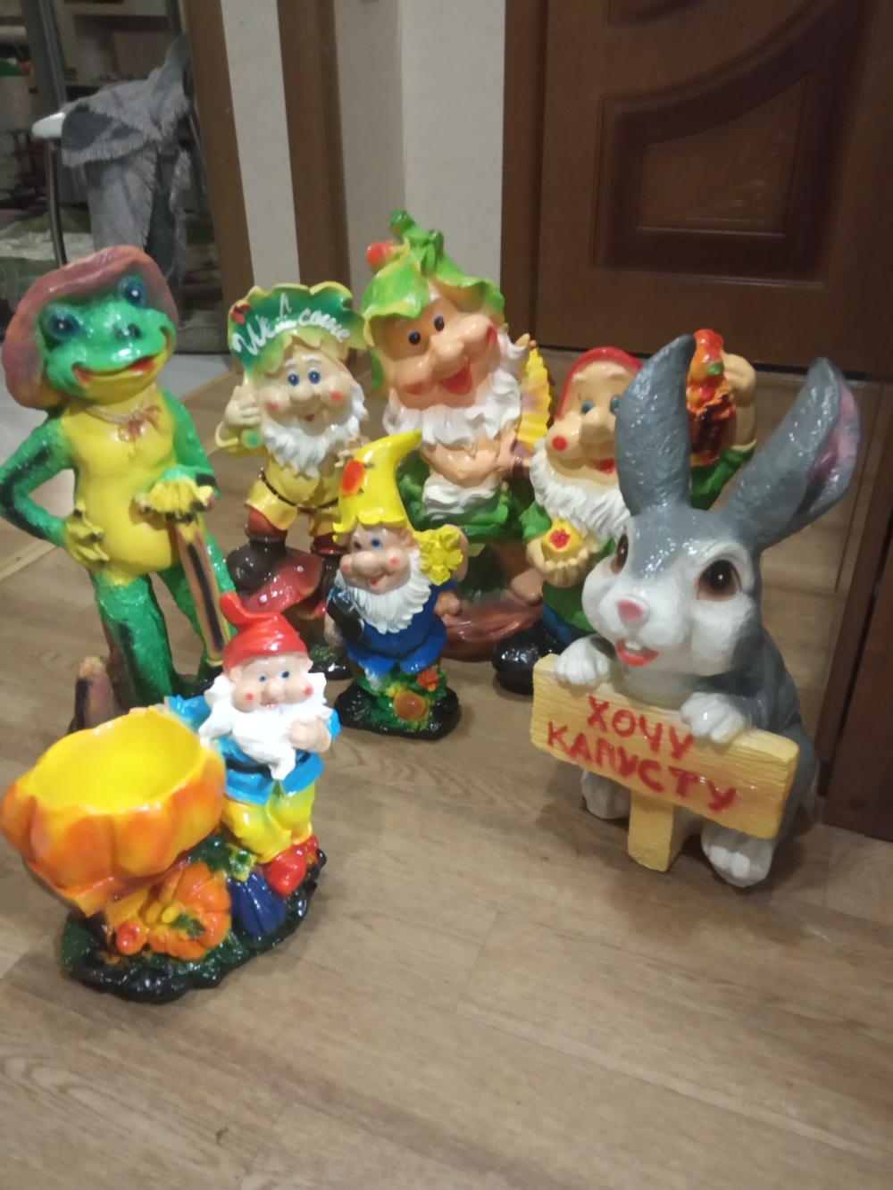 Фотография покупателя товара Садовая фигура "Лягушка с лопатой" 48х25см - Фото 1