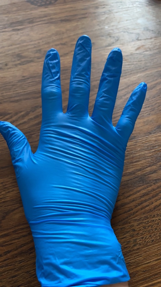 Фотография покупателя товара Медицинские перчатки нитриловые, нестерильные, неопудренные, Микс Цветов, размер XS, 100 шт./уп. - Фото 2