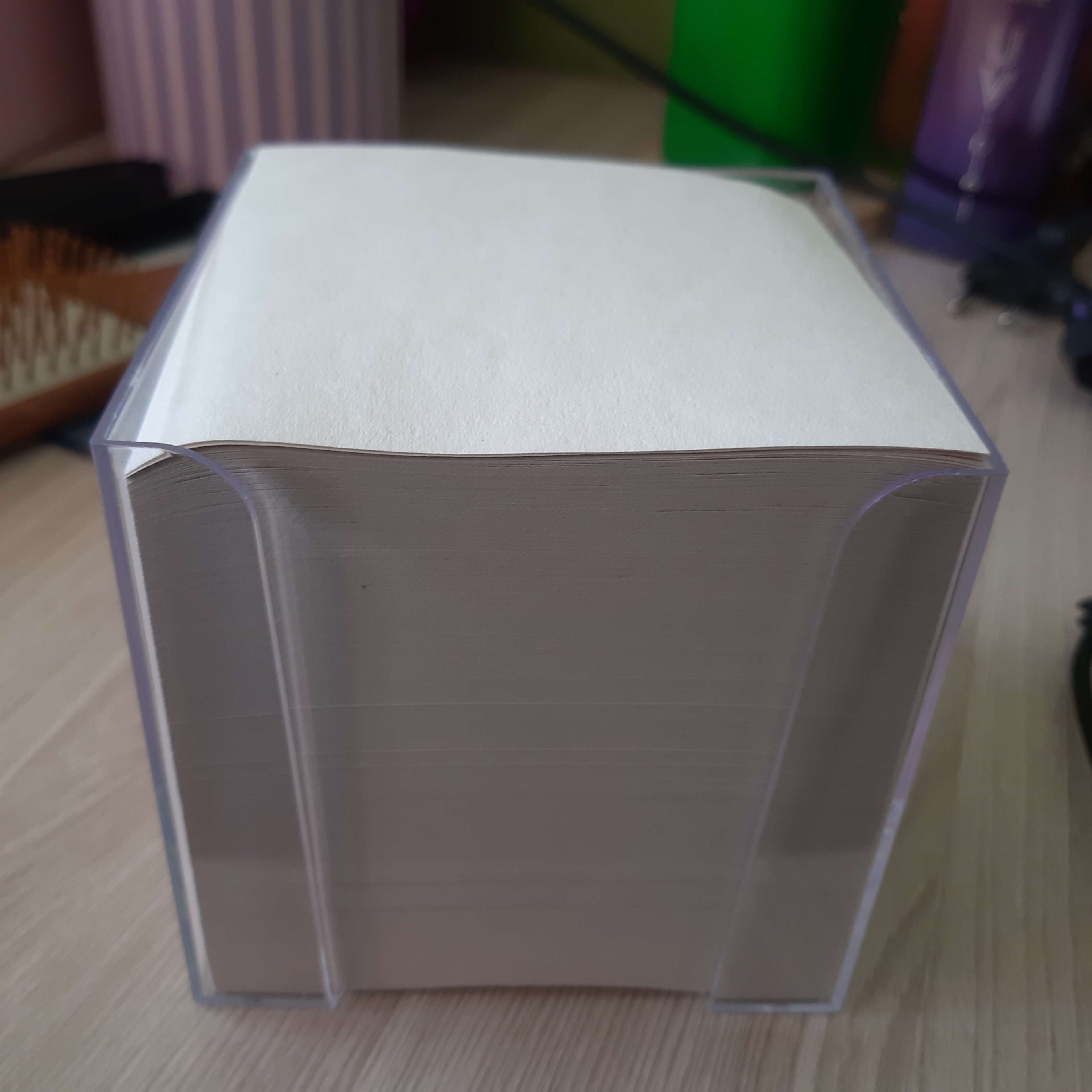Фотография покупателя товара Блок бумаги для записей «Офис», 9 x 9 x 9 см, в пластиковом боксе, 65 г/м2, белый - Фото 1