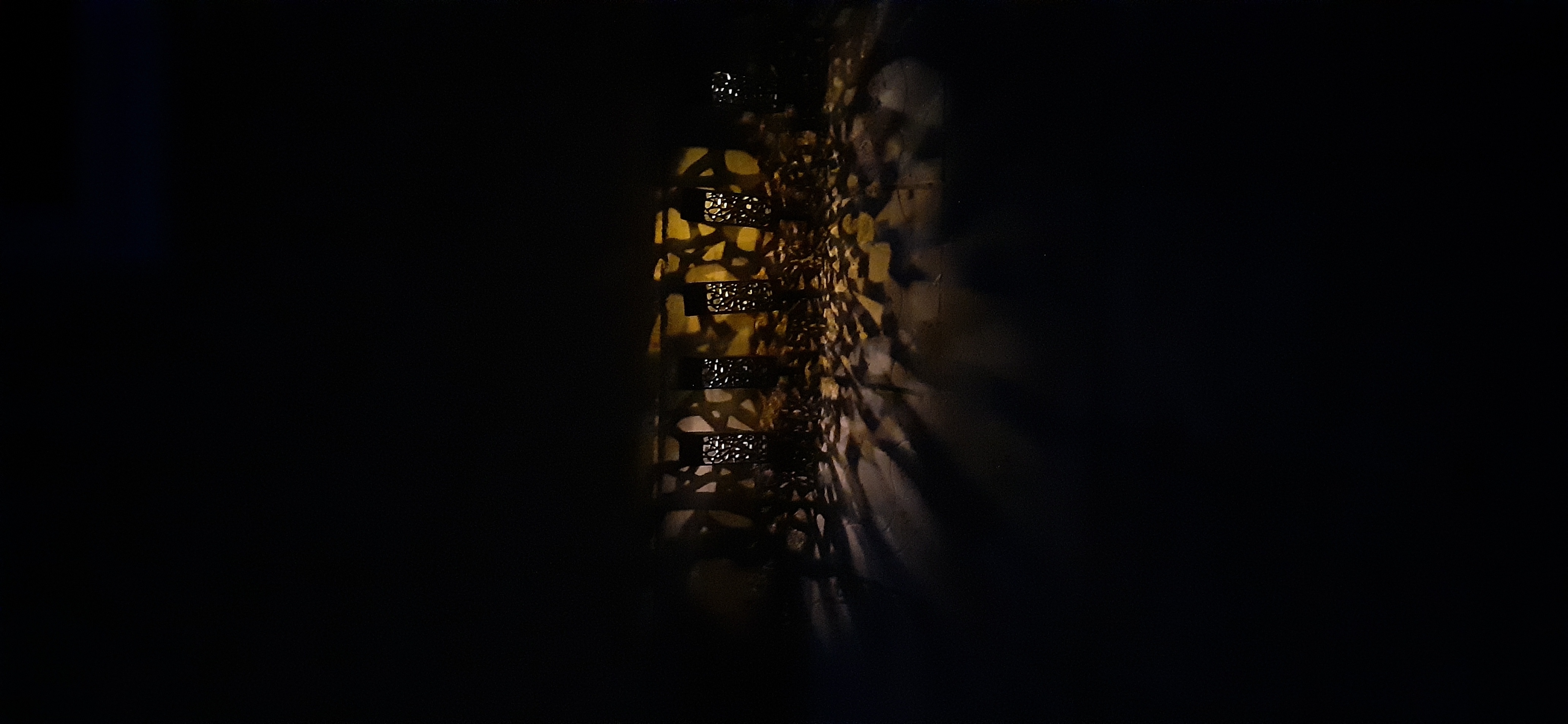 Фотография покупателя товара Садовый светильник на солнечной батарее «Ажурный», 6 × 29 × 6 см, 1 LED, свечение тёплое белое - Фото 2