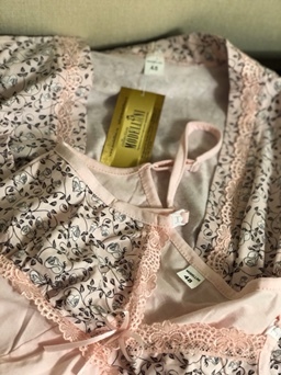 Фотография покупателя товара Комплект для беременных и кормящих (сорочка, халат) цвет розовый, принт МИКС, размер 44 - Фото 7