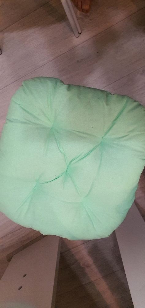 Фотография покупателя товара Набор подушек для стула 35х35см 2шт, цв.желтый, файбер, бязь хлопок 100% - Фото 10