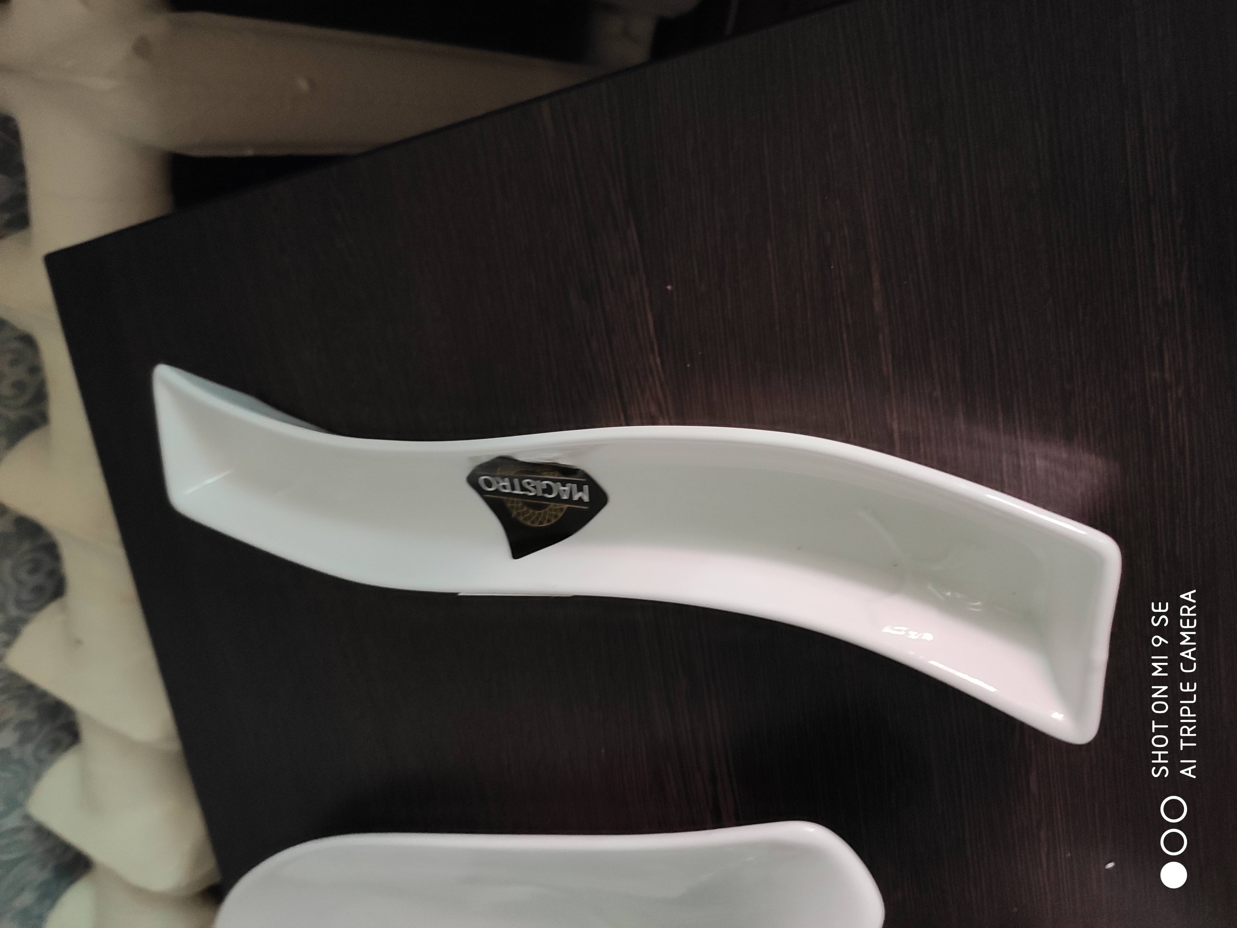 Фотография покупателя товара Блюдо фарфоровое для оливок Magistro «Бланш», 29,5×6 см, цвет белый - Фото 47