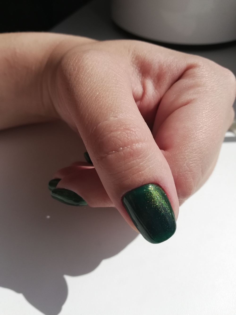 Фотография покупателя товара Гель-лак для ногтей 3D, с блёстками, трёхфазный LED/UV, под магнит, 10мл, цвет 33-075 зелёно-золотой