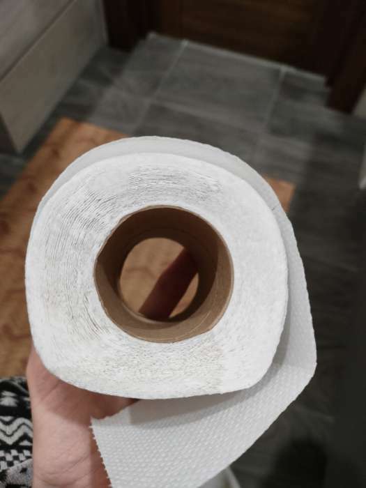 Фотография покупателя товара Туалетная бумага «Лилия» Ромашка, 2 слоя, 4 рулона, белый цвет - Фото 1