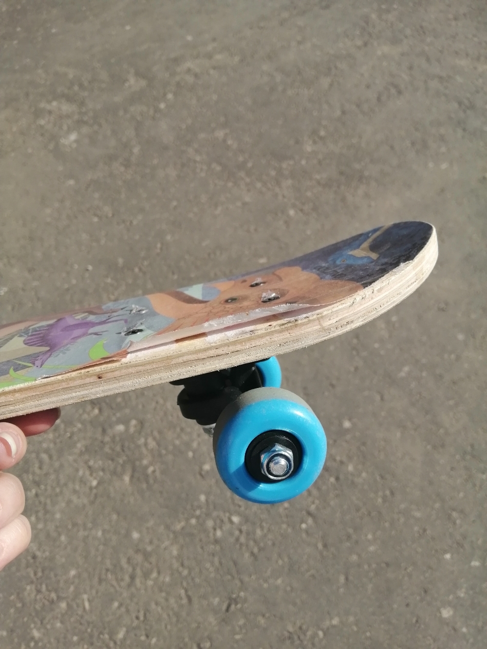 Фотография покупателя товара Скейтборд детский ONLITOP, 44х14 см, колёса PVC 50 мм, пластиковая рама - Фото 2