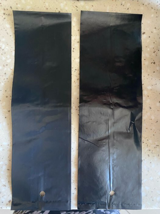 Фотография покупателя товара Пакет для рассады, 1 л, 9 × 18 см, полиэтилен толщиной 50 мкм, с перфорацией, чёрный, Greengo