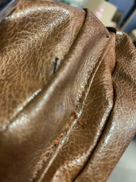 Фотография покупателя товара Сумка слинг мужская из искусственной кожи, с USB, цвет тёмно-коричневый - Фото 2