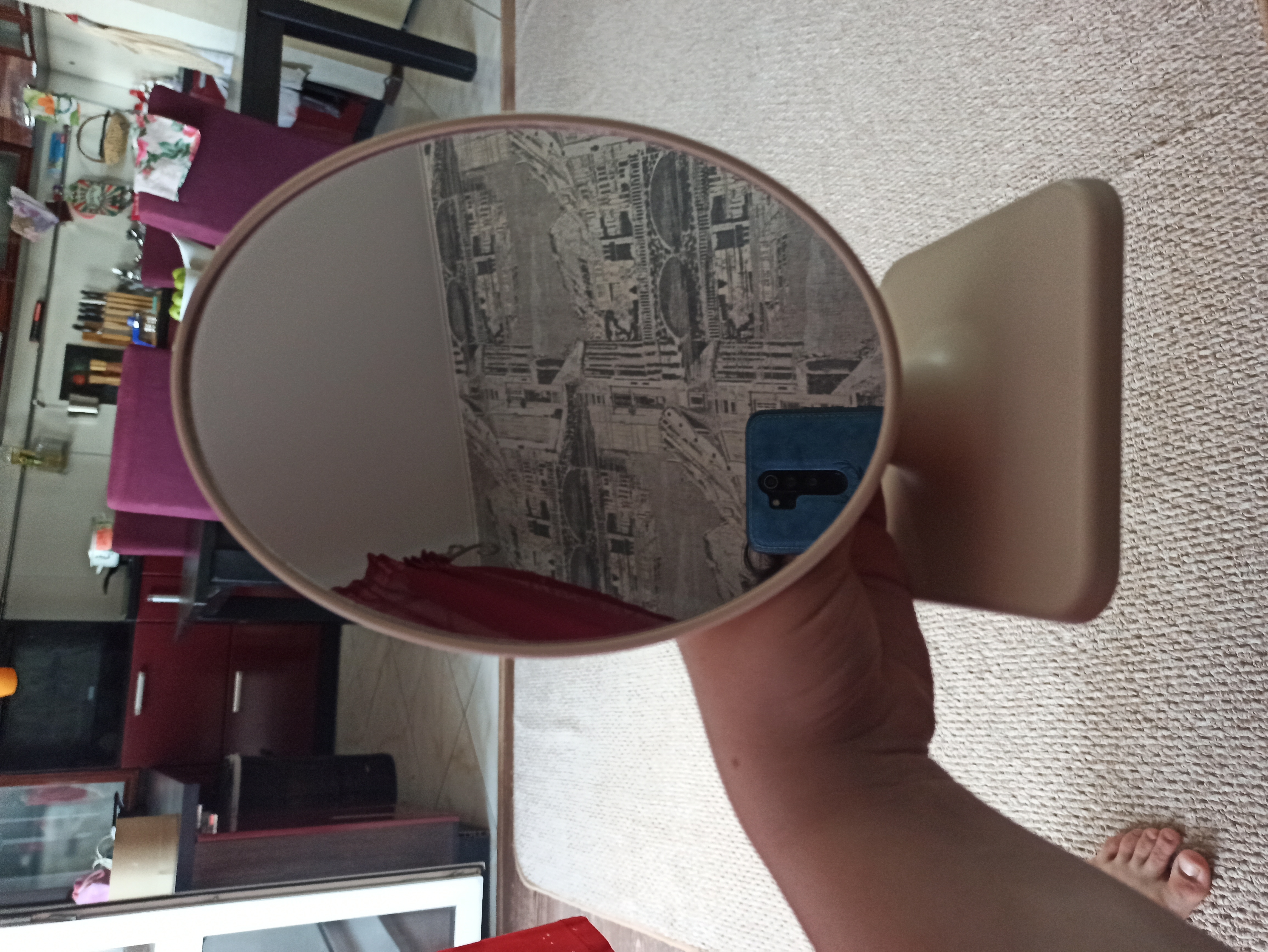 Фотография покупателя товара Зеркало настольное «Овал», зеркальная поверхность 14,3 × 20 см, цвет МИКС