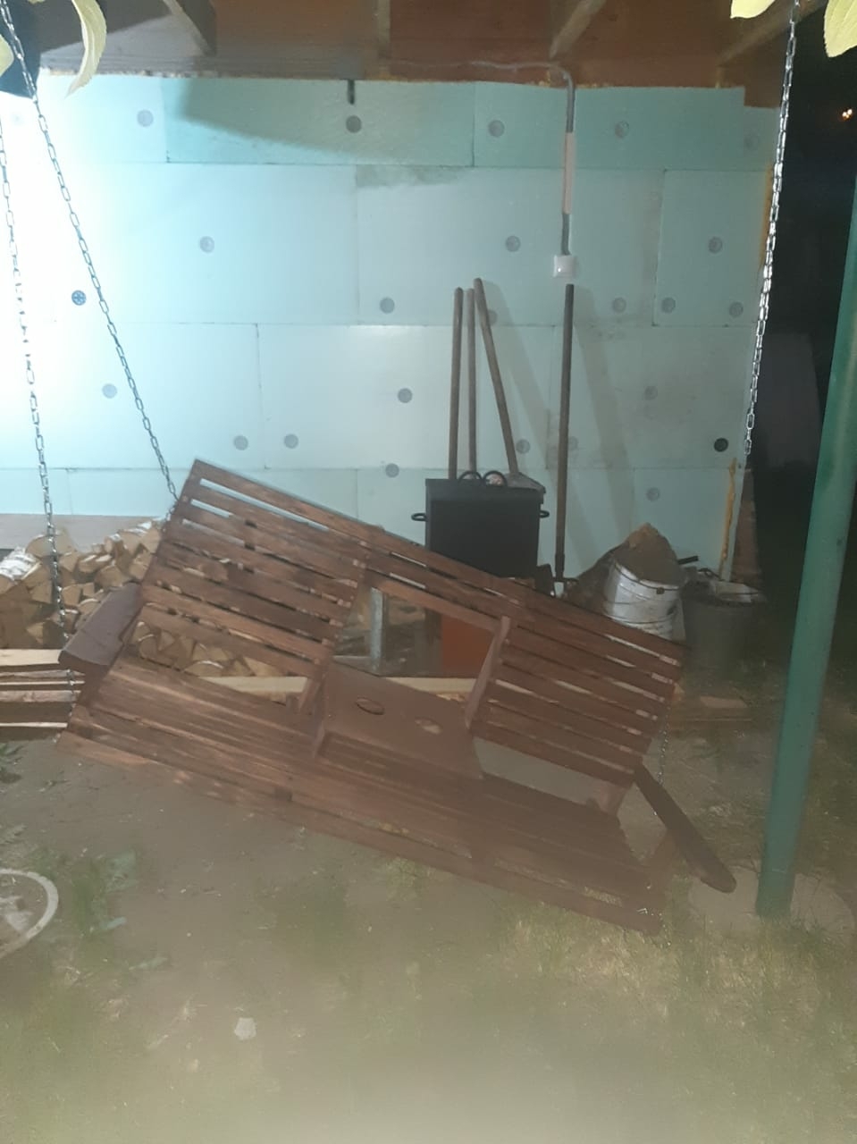 Фотография покупателя товара Качели двухместные подвесные с выдвижным подлокотником, деревянные