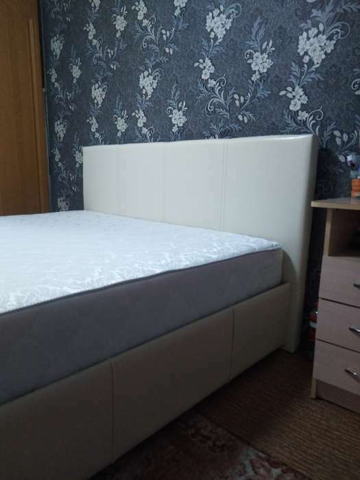 Фотография покупателя товара Кровать «Атриум» с ПМ, 140×200 см, экокожа, цвет ванильное суфле - Фото 1