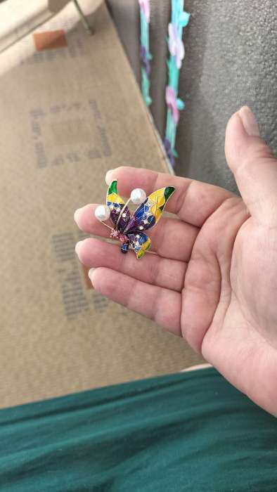 Фотография покупателя товара Брошь «Бабочка абстракция», цветная в золоте - Фото 4