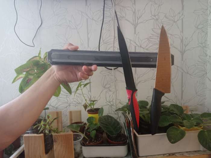 Фотография покупателя товара Держатель для ножей магнитный Доляна, 33 см - Фото 4