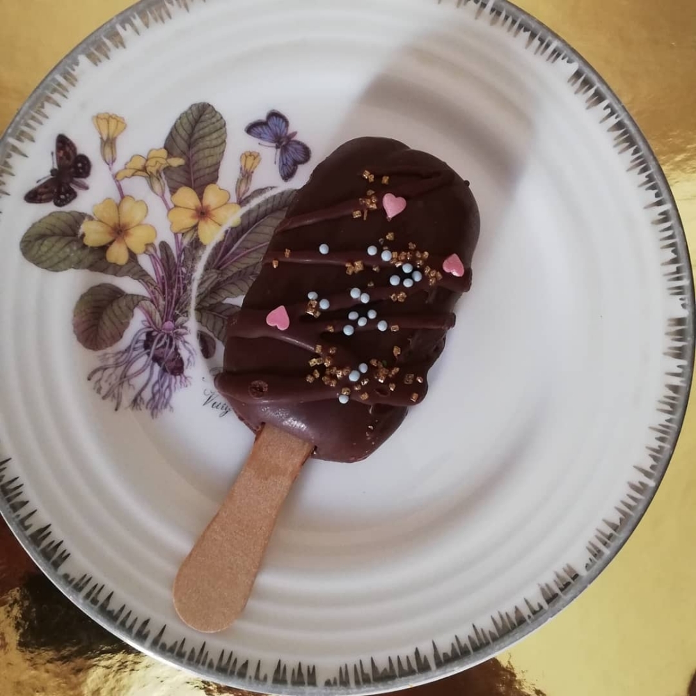 Фотография покупателя товара Форма для мороженого Доляна «Эскимо малое», силикон, 21,5×12,5×2 см, 4 ячейки (6,9×3,8 см), цвет МИКС - Фото 38