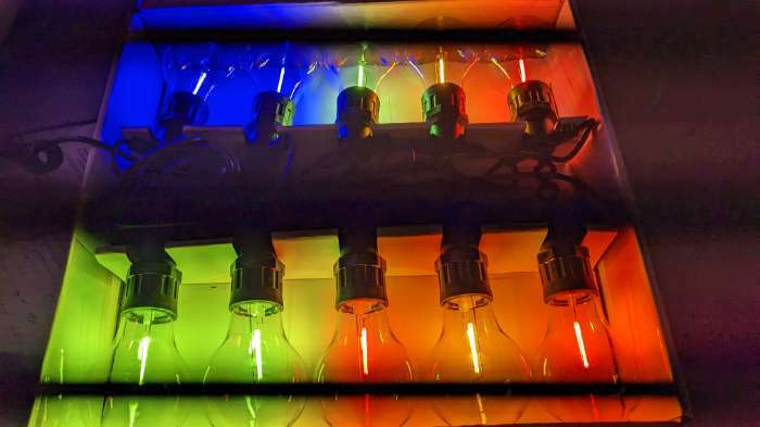 Фотография покупателя товара Гирлянда «Белт-лайт» 5 м с насадками «Лампочки», IP44, УМС, тёмная нить, 10 LED, свечение мульти, 220 В