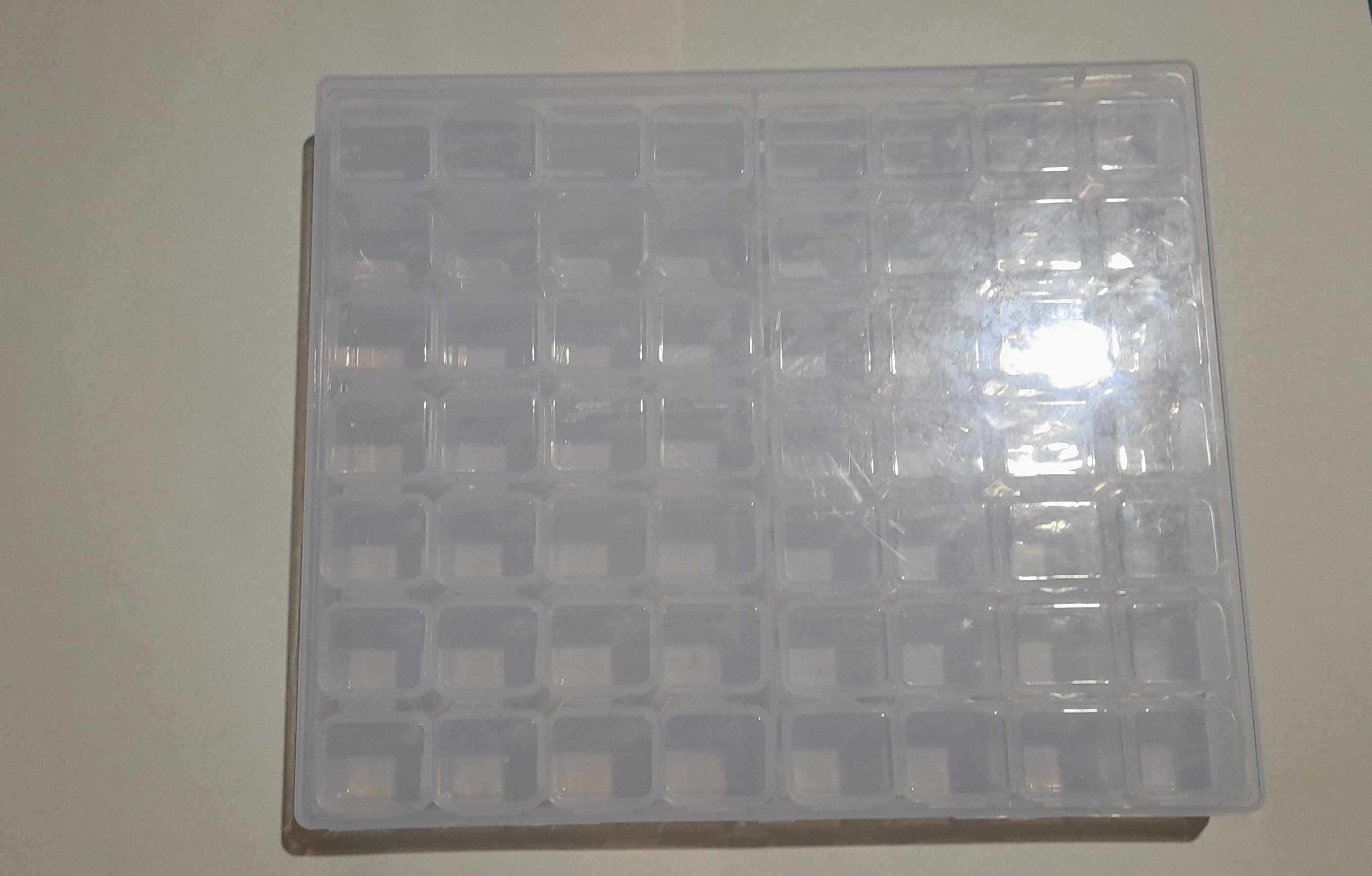 Фотография покупателя товара Набор органайзеров, 14 рядов по 4 ячейки, 21 × 17,5 × 2,5 см, в контейнере, цвет прозрачный - Фото 5