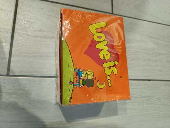 Фотография покупателя товара Жевательная резинка Love is «Микс», 4.2 г - Фото 8