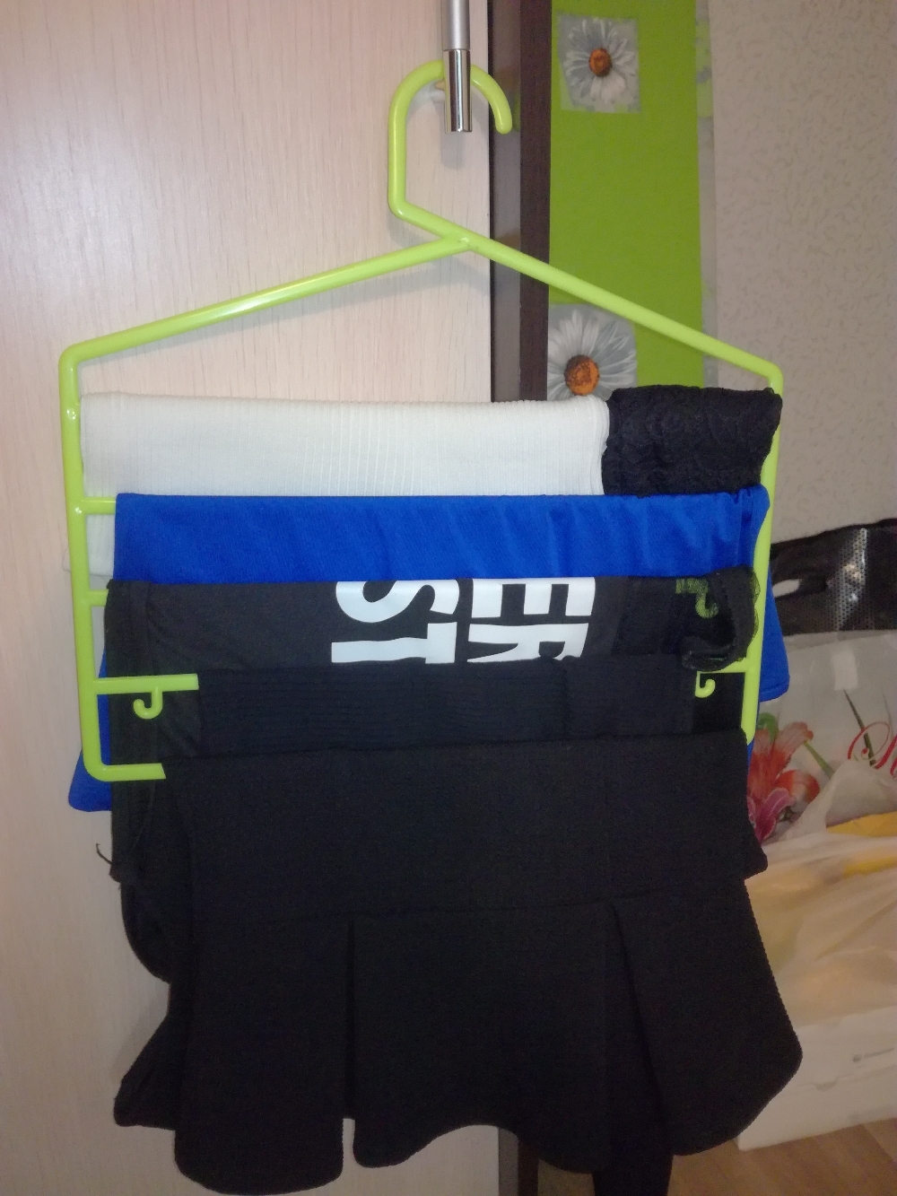 Фотография покупателя товара Плечики для брюк и юбок пятиуровневые, цвет МИКС - Фото 1