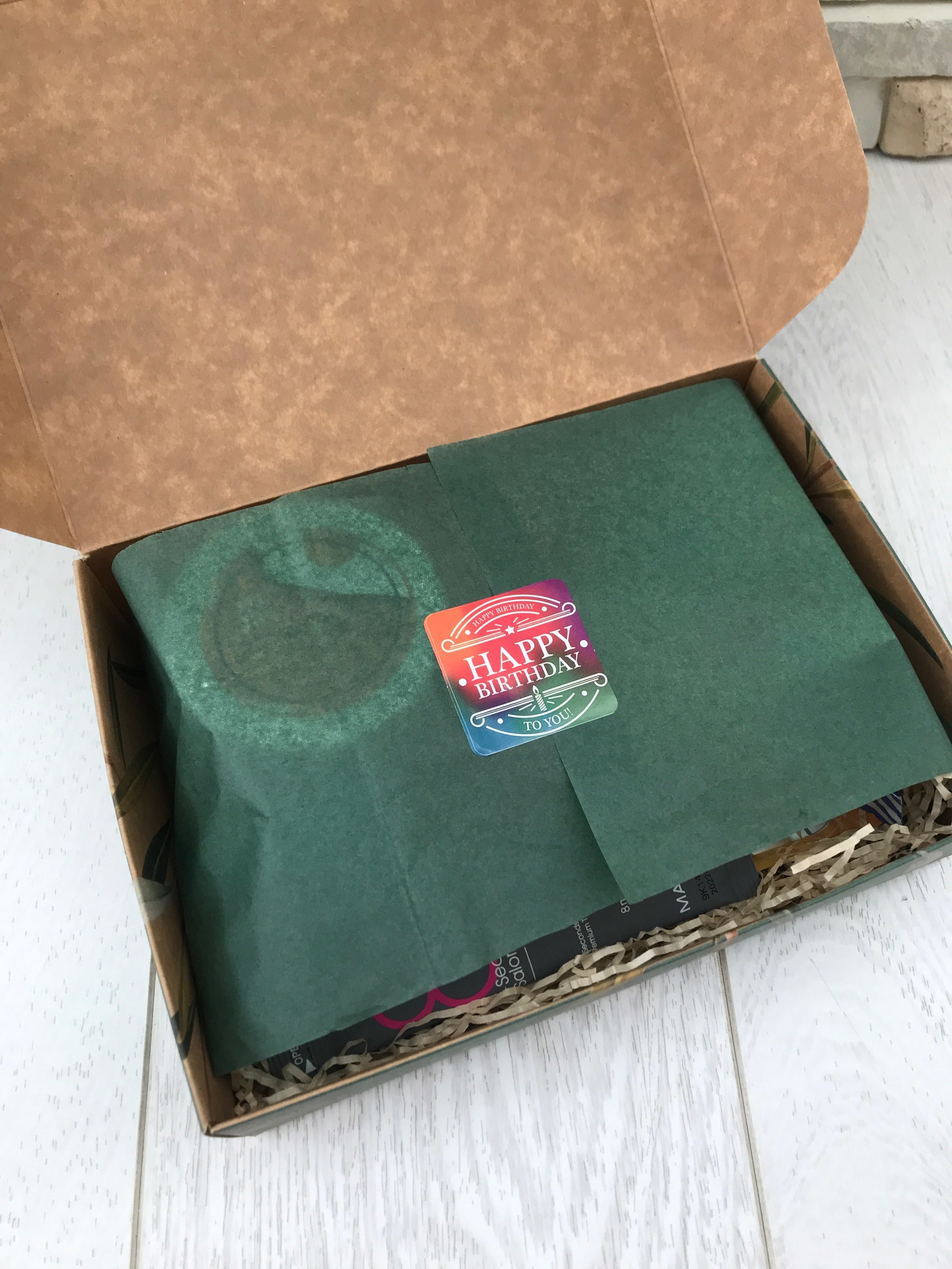 Фотография покупателя товара Бумага упаковочная тишью, темно-зелёная, 50 х 66 см