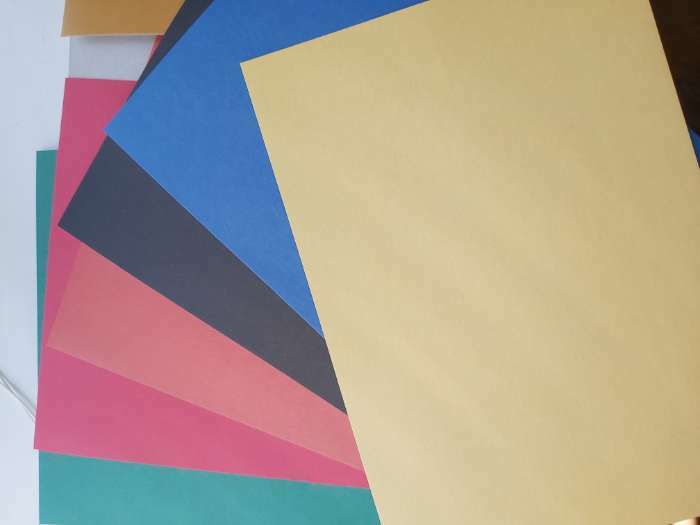 Фотография покупателя товара Картон цветной «Котик», формат А4, 6 листов, 6 цветов, немелованный односторонний.