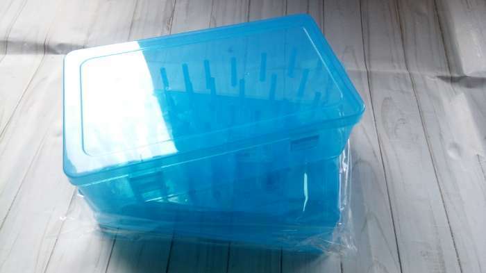 Фотография покупателя товара Бокс пластиковый для хранения, 42 отделения для ниток, 23,5×13,5×6,5 см, цвет МИКС - Фото 6
