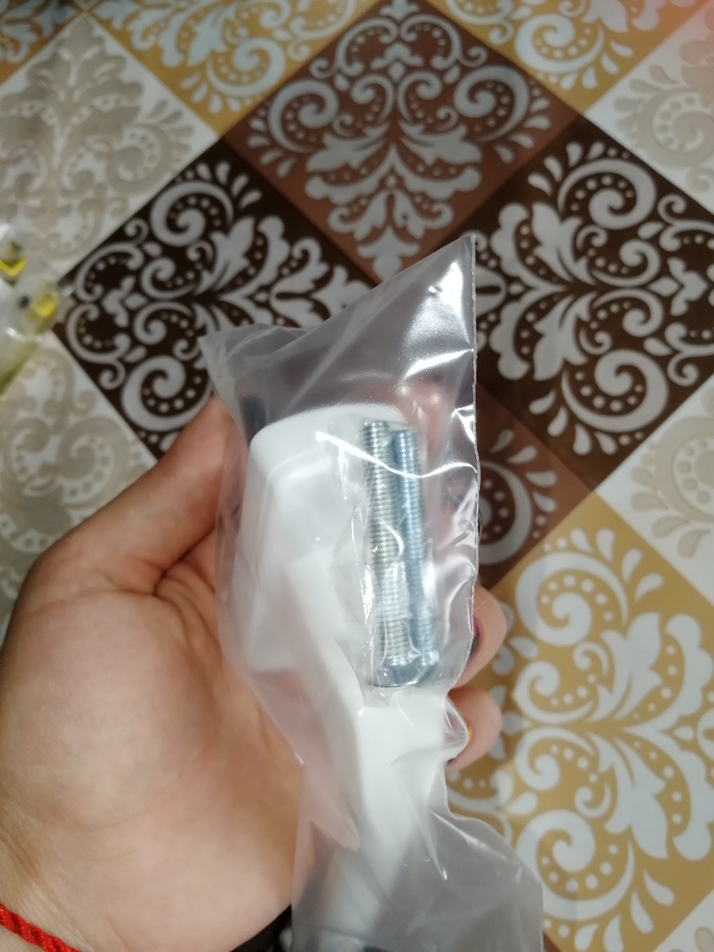 Фотография покупателя товара Ручка оконная ТУНДРА, металлическая, белая