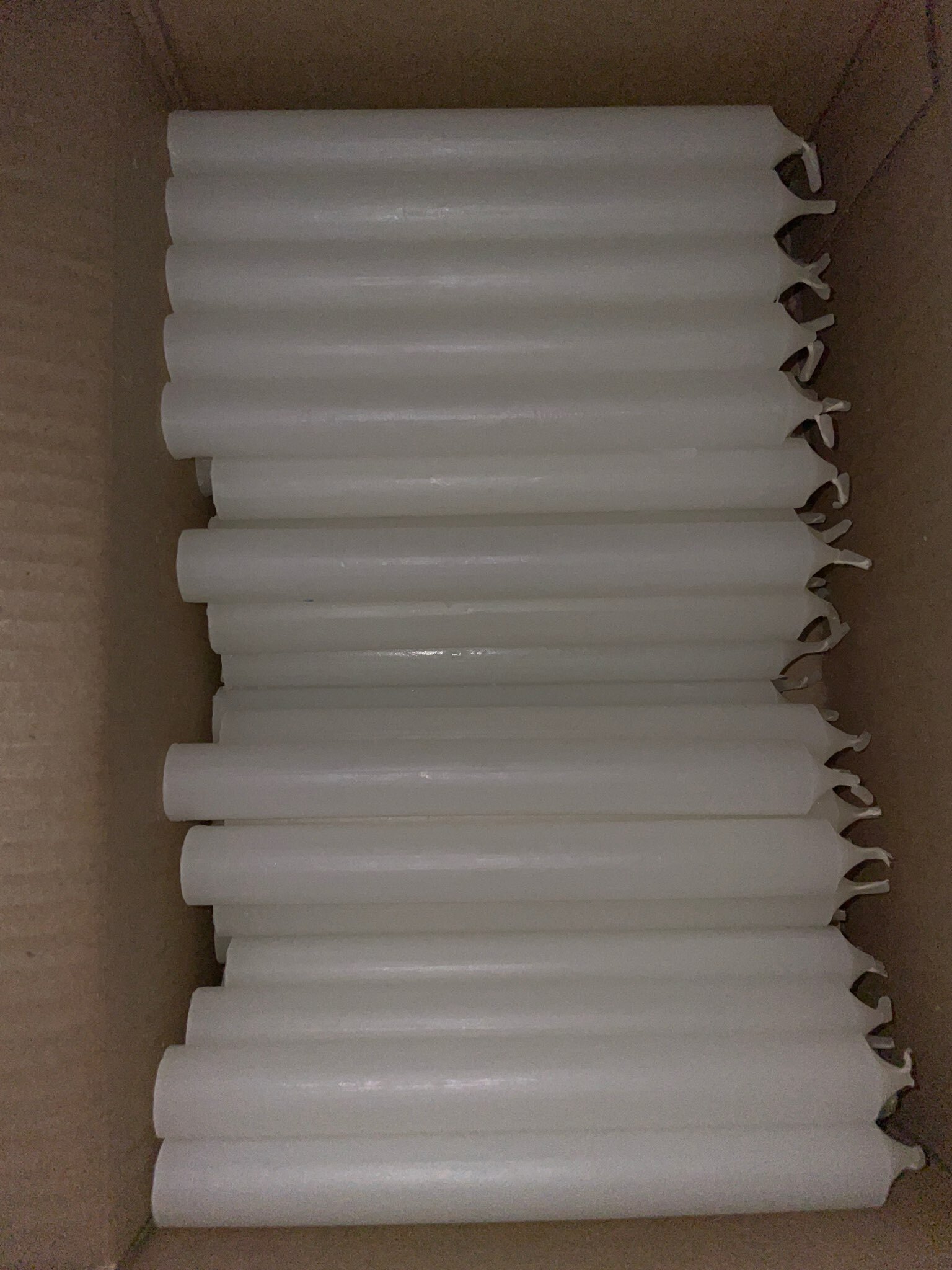 Фотография покупателя товара Свеча белая хозяйственная, 1,8×17,5 см, 40 грамм - Фото 9