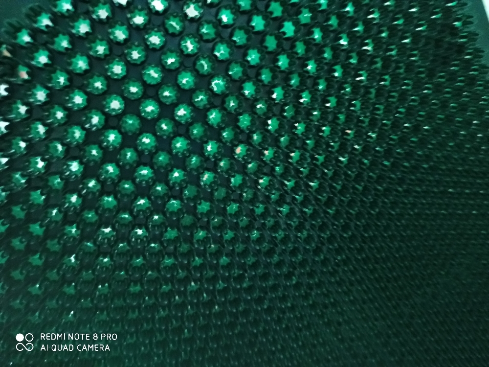Фотография покупателя товара Покрытие ковровое щетинистое «Травка», 39×59 см, цвет тёмно-зелёный - Фото 6
