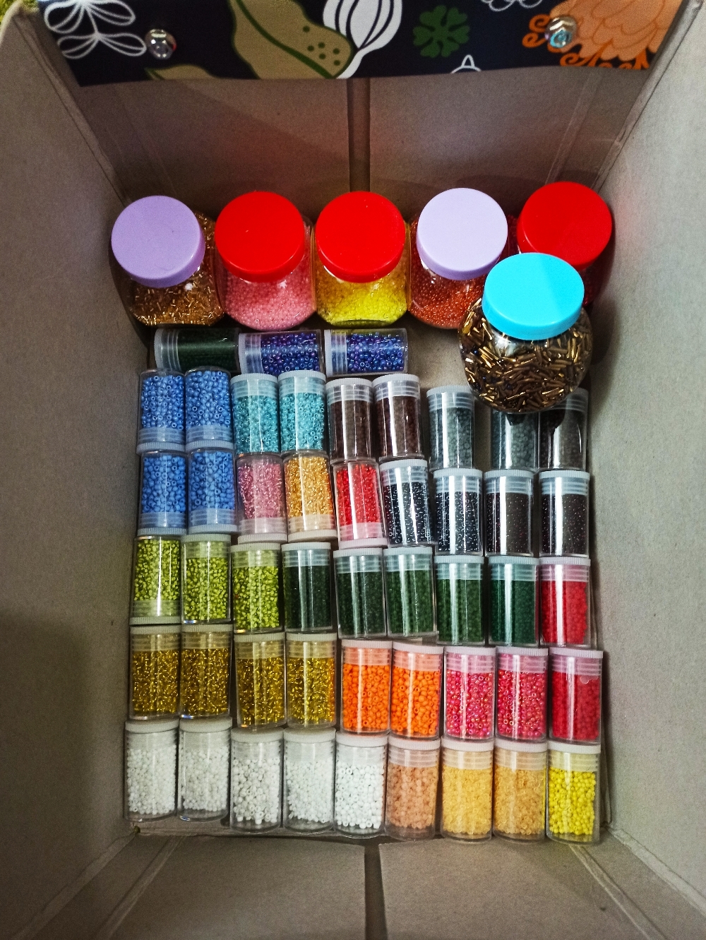 Фотография покупателя товара Баночки для хранения мелочей, d = 2,2 × 3,8 см, 5 шт, цвет прозрачный - Фото 9