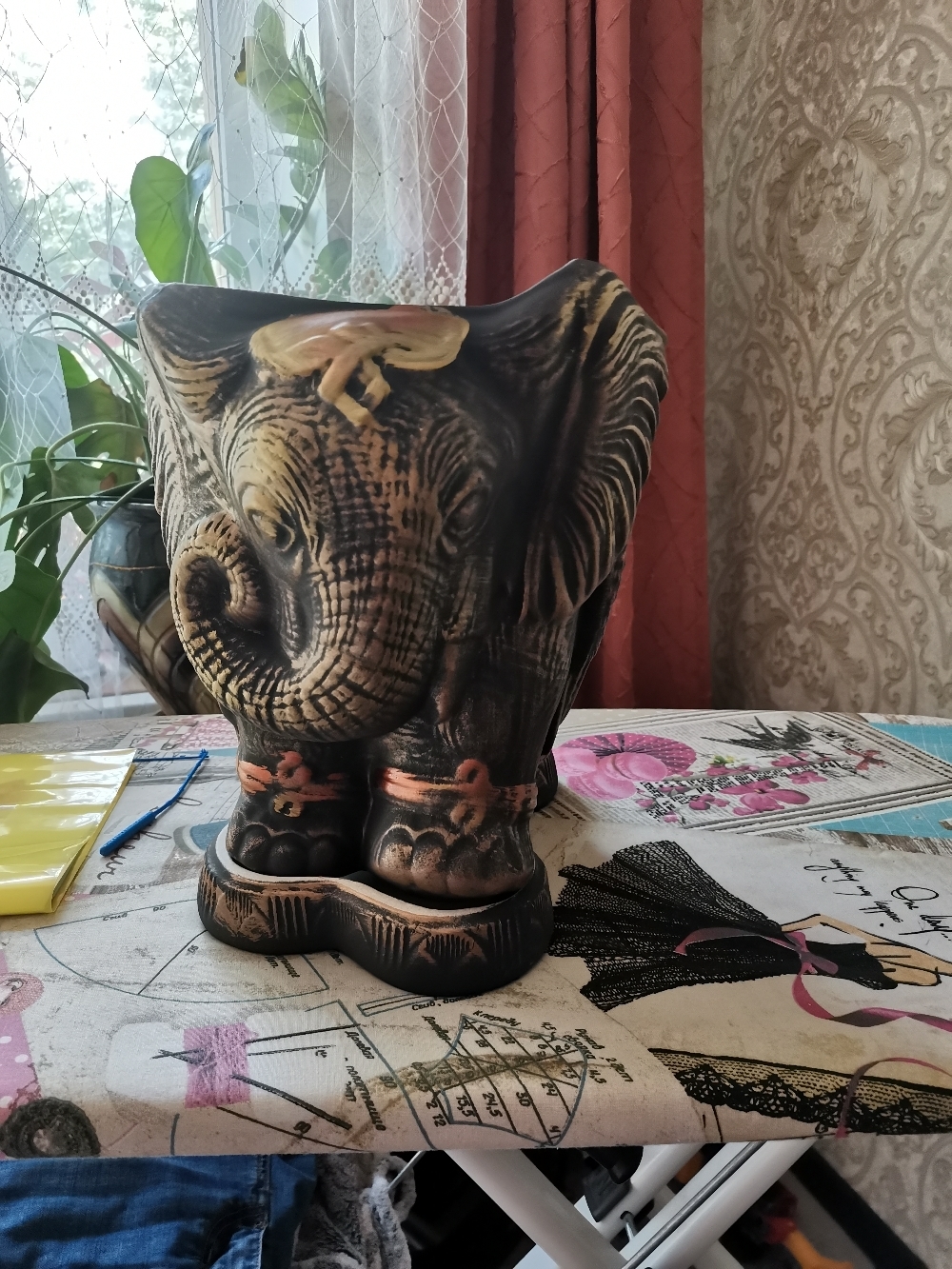 Фотография покупателя товара Горшок для цветов "Слон", медь, 11 л - Фото 3