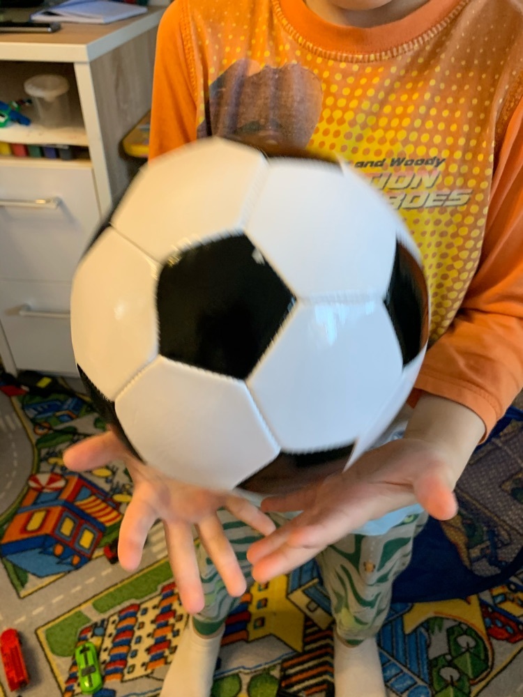 Фотография покупателя товара Мяч футбольный ONLYTOP, PVC, машинная сшивка, 32 панели, р. 3 - Фото 2