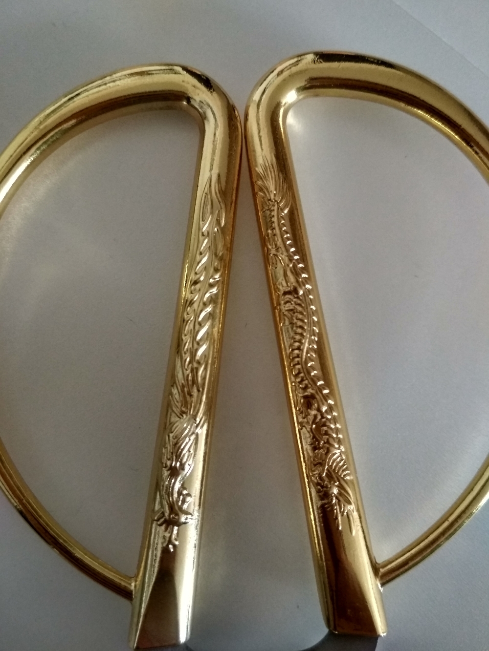 Фотография покупателя товара Ножницы для рукоделия, скошенное лезвие, 5", 12 см, цвет золотой - Фото 1