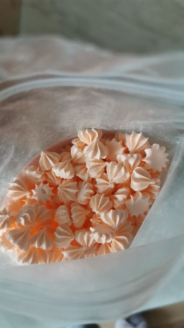 Фотография покупателя товара Сахарные фигурки «Мини-безе», персиковые, 250 г - Фото 4