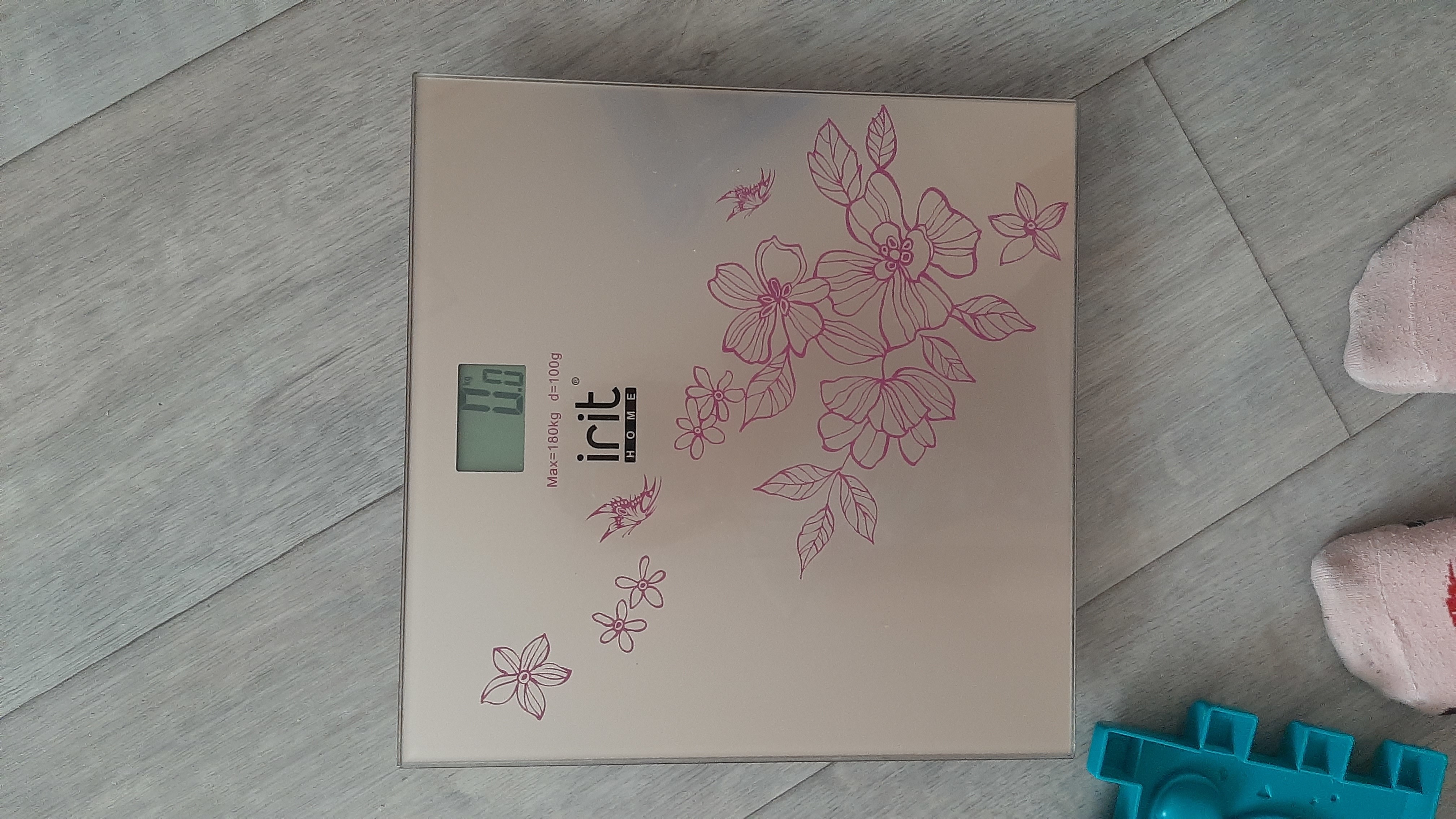 Фотография покупателя товара Весы напольные Irit IR-7258, электронные, до 180 кг, рисунок "цветы"