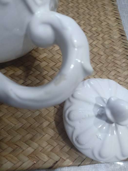 Фотография покупателя товара Чайник керамический заварочный «Винтаж», 900 мл, цвет белый - Фото 4