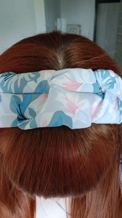 Фотография покупателя товара Ободок для волос "Юнона" цветочки, 5 см, розовый - Фото 2
