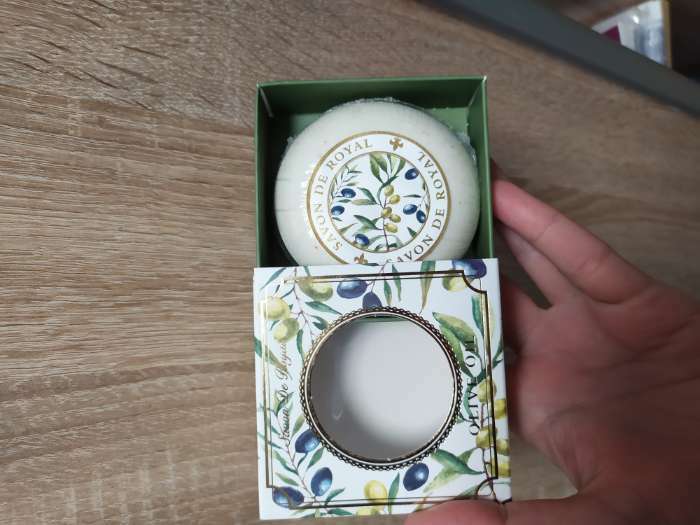 Фотография покупателя товара Твердое кусковое мыло для рук "Олива", Savon De Royal, 100 гр - Фото 1