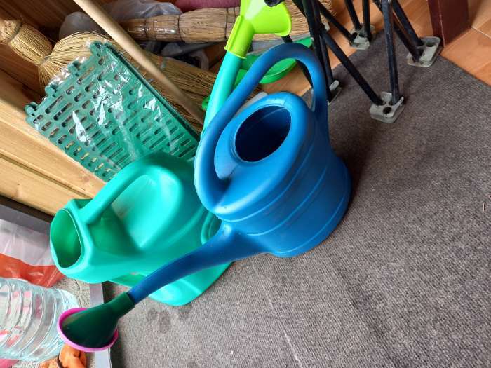 Фотография покупателя товара Лейка, 8 л, с рассеивателем, носик d=25 мм, цвет МИКС - Фото 4