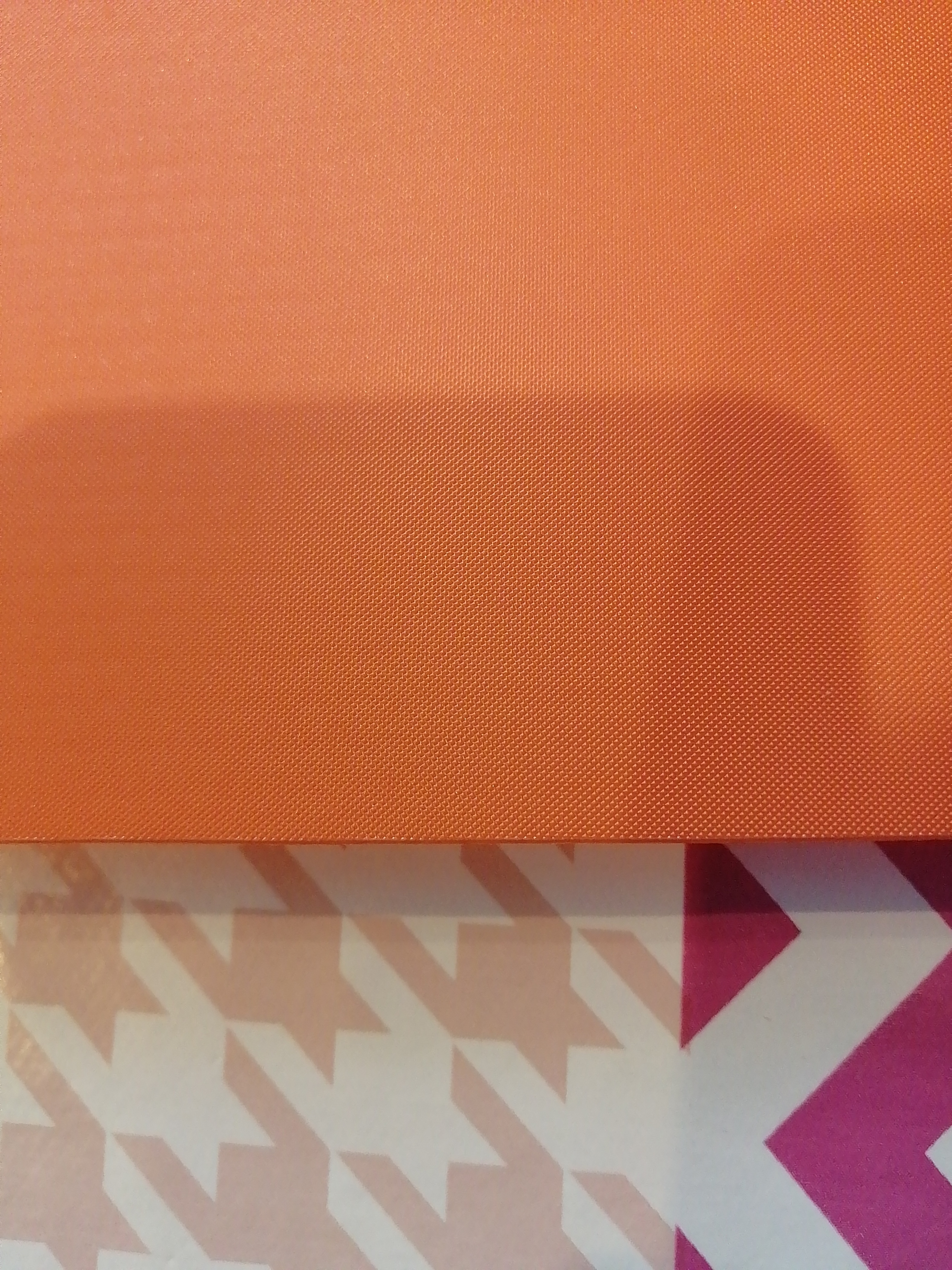 Фотография покупателя товара Доска разделочная противоскользящая гибкая Доляна, 33×23 см, цвет МИКС