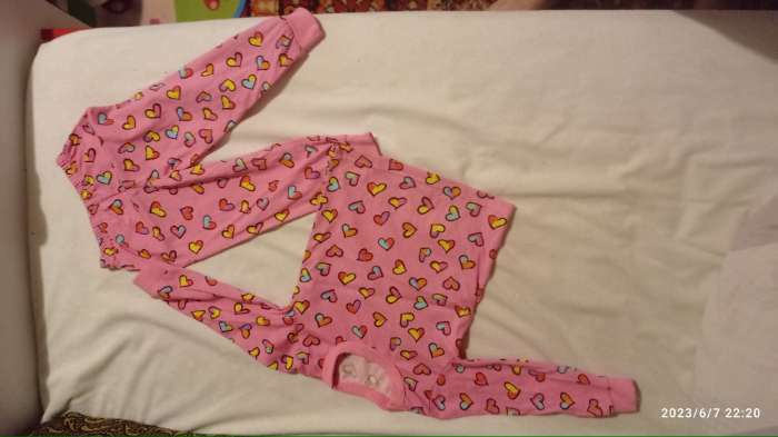 Фотография покупателя товара Пижама для девочки, цвет розовый/цветные сердца, рост 122 см - Фото 1