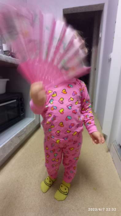 Фотография покупателя товара Пижама для девочки, цвет розовый/цветные сердца, рост 122 см - Фото 4