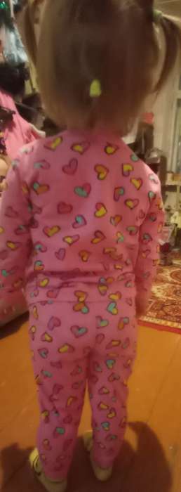 Фотография покупателя товара Пижама для девочки, цвет розовый/цветные сердца, рост 122 см - Фото 2